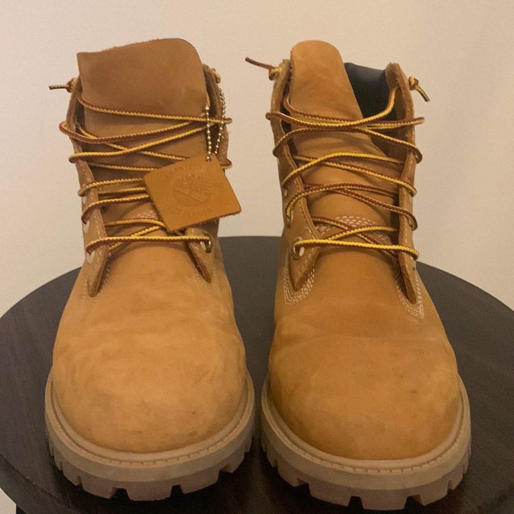 Timberland tan classic boots